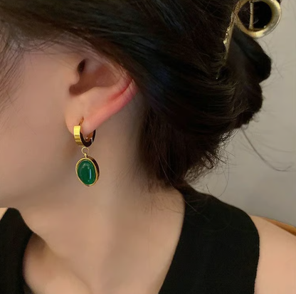 Emerald necklace earrings bracelet